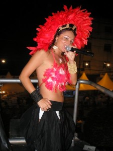 96-Taty Mell-show-cantora-salvador-g